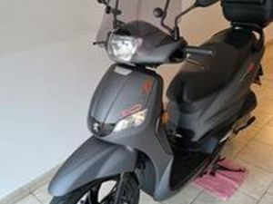 PEUGEOT TWEET 50 - 2016