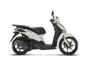 VENDO PIAGGIO LIBERTY 150 3V S ABS (2021 - 24) NUOVA A BUSTO ARSIZIO (CODICE 7095200) - MOTO.IT