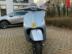 VESPA GTS SUPER TECH 125