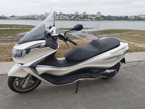PIAGGIO X10 500 CC MAFAMUDE E VILAR DO PARAÍSO