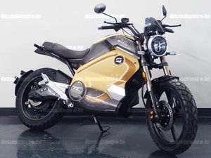 WANDERER. KÉSZLETEN. INGYENES SZÁLLÍTÁS. SUPER SOCO PEST