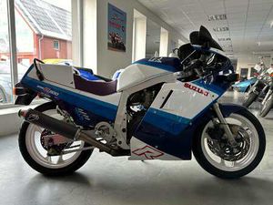SUZUKI GSX-R 1100