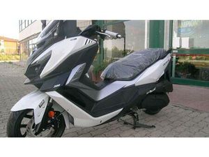VENDO SYM CRUISYM 300 (2021 - 24) NUOVA A COLLESALVETTI (CODICE 8420270) - MOTO.IT