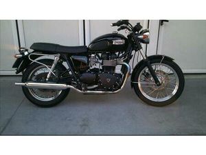 VENDO TRIUMPH BONNEVILLE 800 (2002 - 07) USATA A BERGAMO (CODICE 9355464) - MOTO.IT