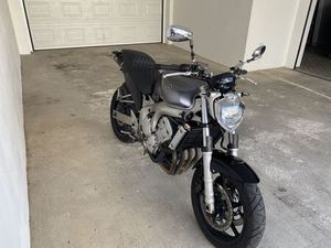 MOTO YAMAHA FZ 6 COIMBRA (SÉ NOVA, SANTA CRUZ, ALMEDINA E SÃO BARTOLOMEU)