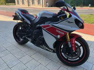 ② A VENDRE YAMAHA R1