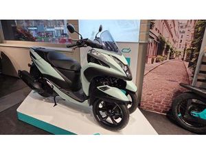 YAMAHA TRICITY 125