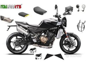 HUSQVARNA SVARTPILEN 801 2024 DISPLAY NAZIONALE NU