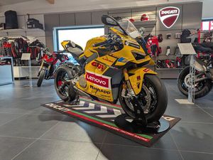DUCATI PANIGALE V4 WORLD CHAMPION REPLICA PECCO BAGNAIA