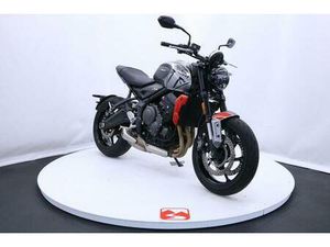 TRIUMPH TRIDENT 660 35KW 4 JAHRE GARANTIE