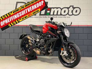 MV AGUSTA DRAGSTER 800 ROOD