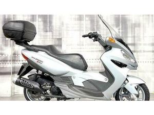 VENDO MALAGUTI MADISON 150 USATA A CASALGRASSO (CODICE 9417757) - MOTO.IT