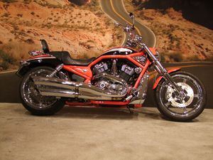 VRSCSE2 1250 V-ROD SCREAMIN EAGLE DAS TOP MODELL AUS DER BAUREIHE V ROD