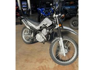 2025 YAMAHA XT250SC