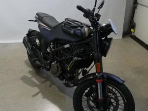 HUSQVARNA SVARTPILEN 125 TAGESZULASSUNG, ZUBEHÖR