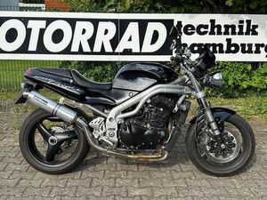 TRIUMPH SPEED TRIPLE T509 MIT COBRA AUSPUFF