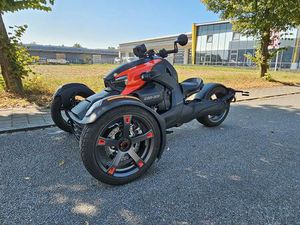 CAN-AM RYKER 900 STD