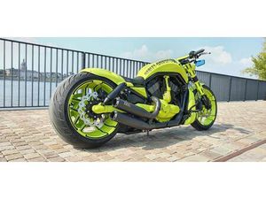 HARLEY-DAVIDSON NIGHT ROD SPECIAL