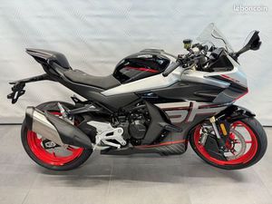 CFMOTO 450 SR ABS TRACTION CONTROL / NOUVEAU COLORIS 2026 / NEUVE