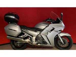 VENDO YAMAHA FJR 1300 (2001 - 03) USATA A VILLADOSSOLA (CODICE 9531122) - MOTO.IT