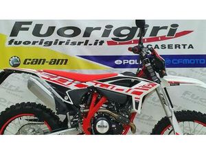 VENDO BETAMOTOR RR 125 4T ENDURO LC (2021 - 23) NUOVA A SAN NICOLA LA STRADA (CODICE 8328115) - MOTO.IT