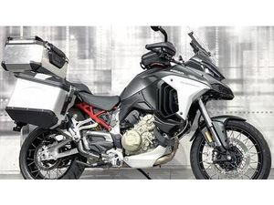 VENDO DUCATI MULTISTRADA V4 (2021 - 24) USATA A CASALGRASSO (CODICE 9541743) - MOTO.IT