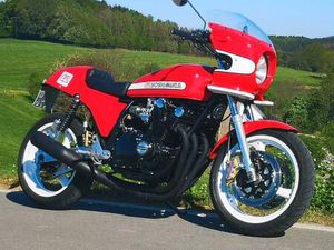 SUZUKI GS 1000 S YOSHIMURA REPLIKA