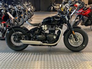 TRIUMPH BONNEVILLE BOBBER SUPERREA • 2024