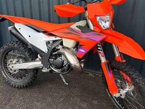 KTM 150 EXC 2024 NEUVE