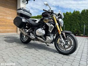 BMW R