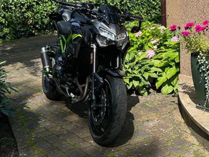 KAWASAKI Z 900