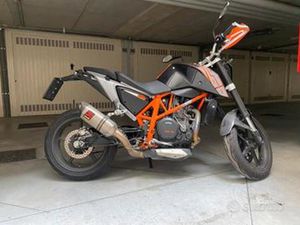 KTM 690 DUKE