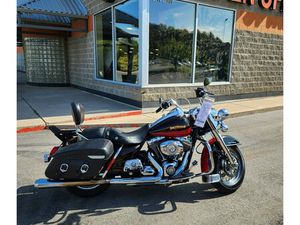2010 HARLEY-DAVIDSON ROAD KING® CLASSIC