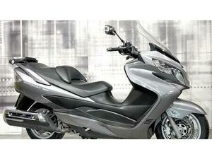 VENDO SUZUKI BURGMAN AN 400 (2006 - 07) USATA A CASALGRASSO (CODICE 9553514) - MOTO.IT