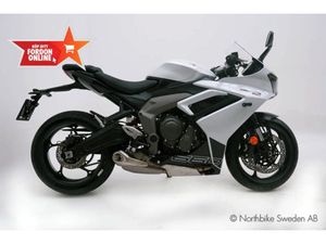 TRIUMPH DAYTONA 660 NYHET 2024 SNABB HEMLEVERANS • 2024