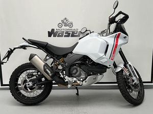 DUCATI DESERT X