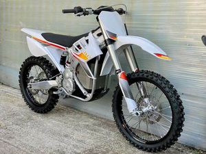 ALTA REDSHIFT MX - ELECTRIC MOTOCROSS BIKE