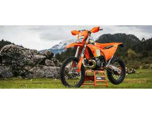 KTM 2025 300 EXC SIX DAYS