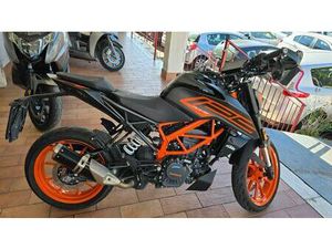 VENDO KTM 125 DUKE (2021 - 23) USATA A TIVOLI (CODICE 9568683) - MOTO.IT