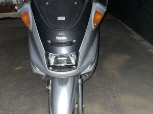 YAMAHA MAJESTY 250 ГР. КЮСТЕНДИЛ БУЗЛУДЖА