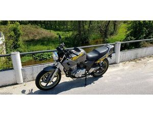 YAMAHA XJ600S