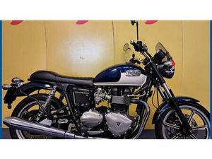 VENDO TRIUMPH BONNEVILLE SE (2009 - 13) USATA A BRA (CODICE 9571415) - MOTO.IT