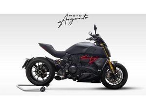 VENDO DUCATI DIAVEL 1260 S (2019 - 20) USATA A CESANO MADERNO (CODICE 9526571) - MOTO.IT