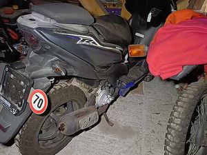 YAMAHA AEROX R 50 CCM 70KM/H ZULASSUNG AB MFK UND SERVICE CANTON BERNE -