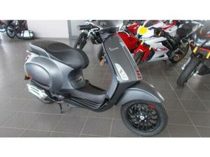 VENDO VESPA SPRINT 50 SPORT 4T 3V (2018 - 20) USATA A ALBA (CODICE 9582536) - MOTO.IT