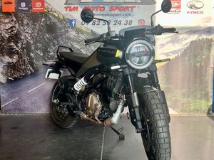 HUSQVARNA 125 SVARTPILEN 2024 A PARTIR DE 89 EUROS / MOIS