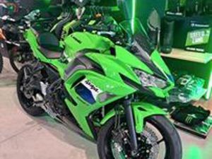 KAWASAKI NINJA 650 2026