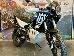 HUSQVARNA 901 NORDEN EXPEDITION 2024 A PARTIR DE 162 EUROS / MOIS