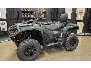 CAN-AM OUTLANDER MAX PRO XU T HD7 • 2024