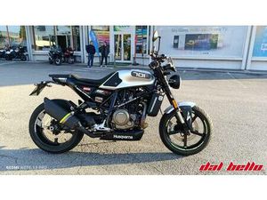 VENDO HUSQVARNA VITPILEN 701 (2018 - 19) USATA A CONEGLIANO (CODICE 9579261) - MOTO.IT